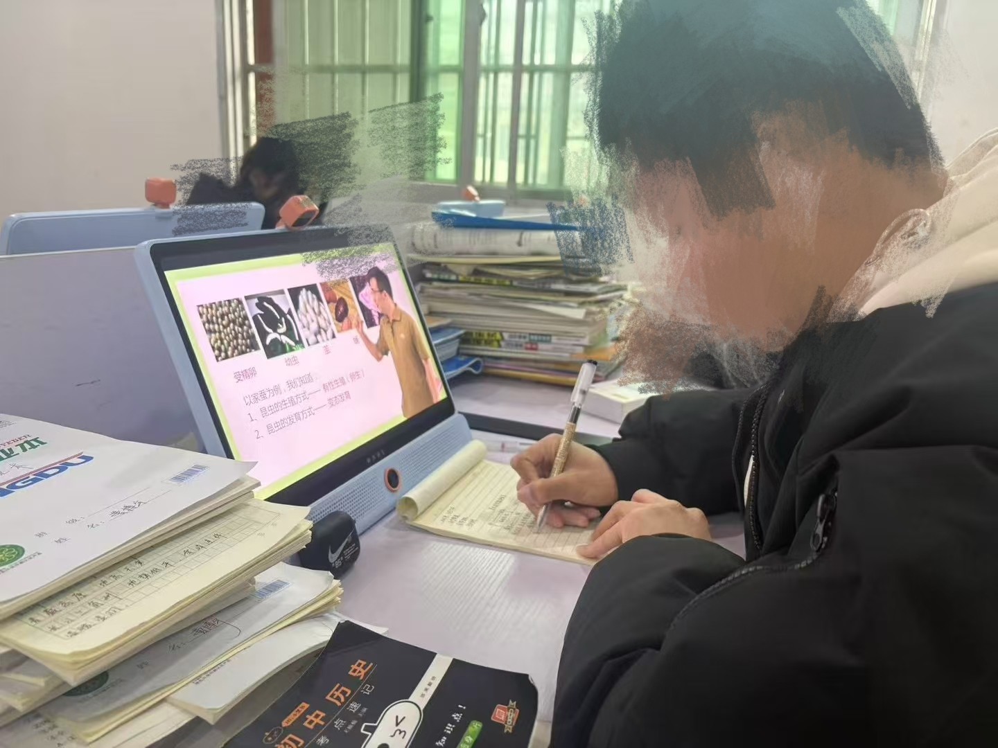 1741854859608176.jpg 9dec383202b909bab73ed19da23ddd8.jpg